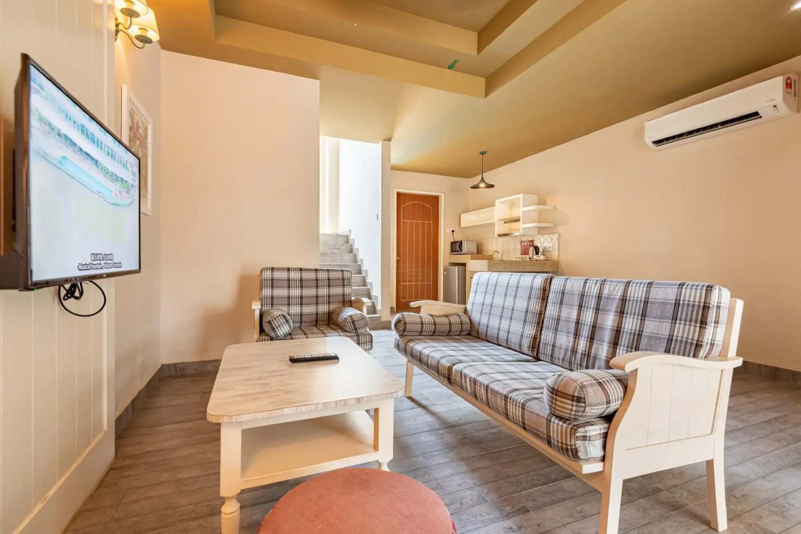 Tasik Villa International Resort