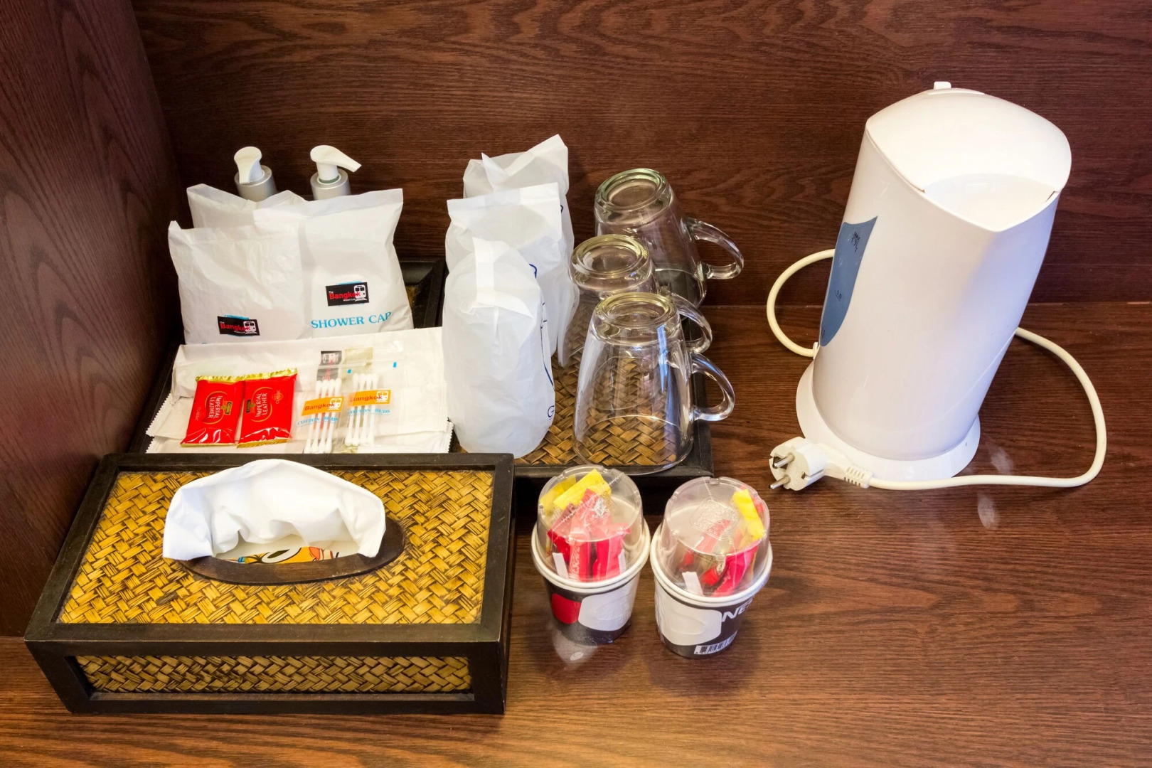 Collection O The Bangkok Airport Link Suite