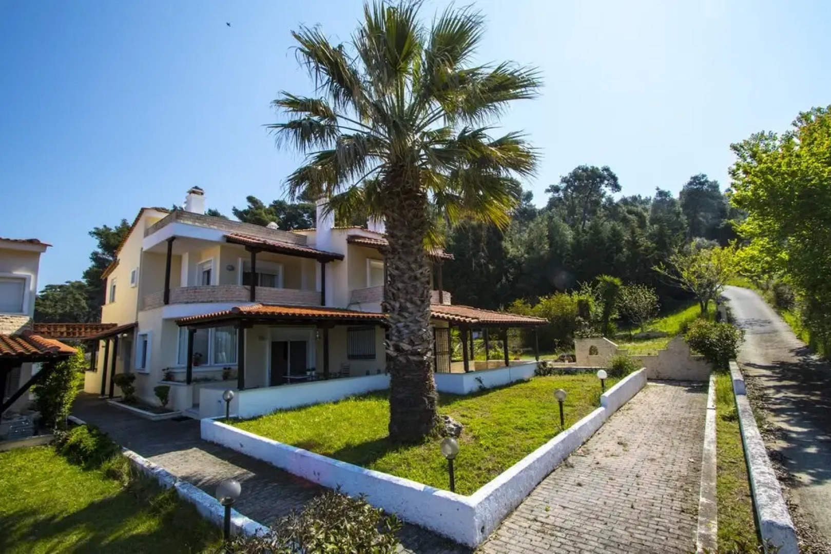 Encore Seaside Villa, Posidi