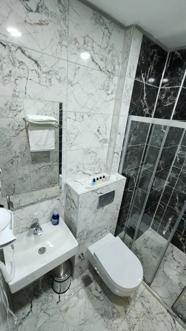 Отель Gokotta Suite