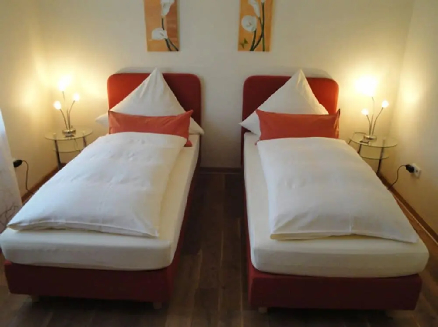 Ferienwohnung & Gästezimmer  Messezimmer