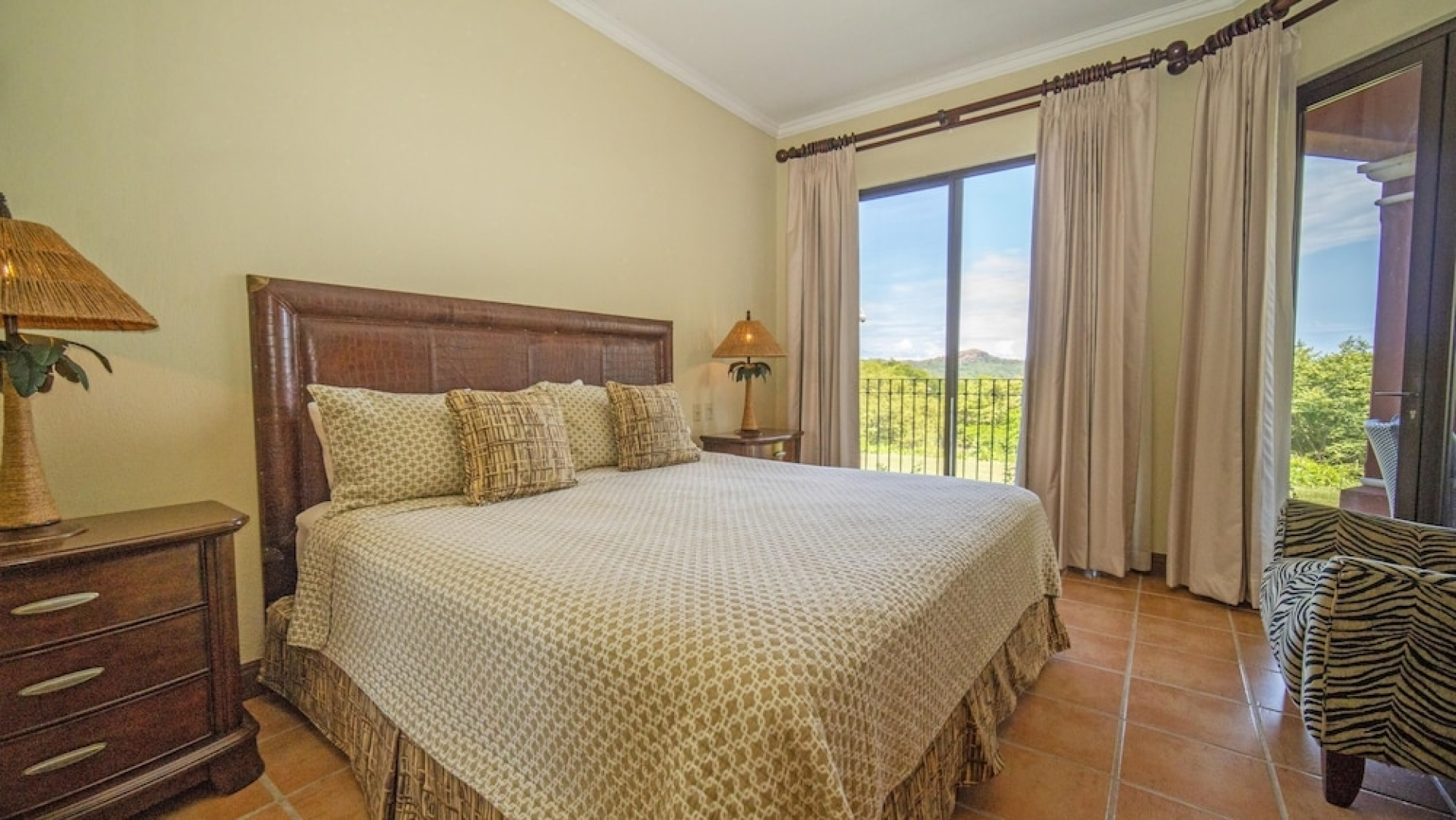 Ocean View Luxury Apartment at Reserva Conchal A5
