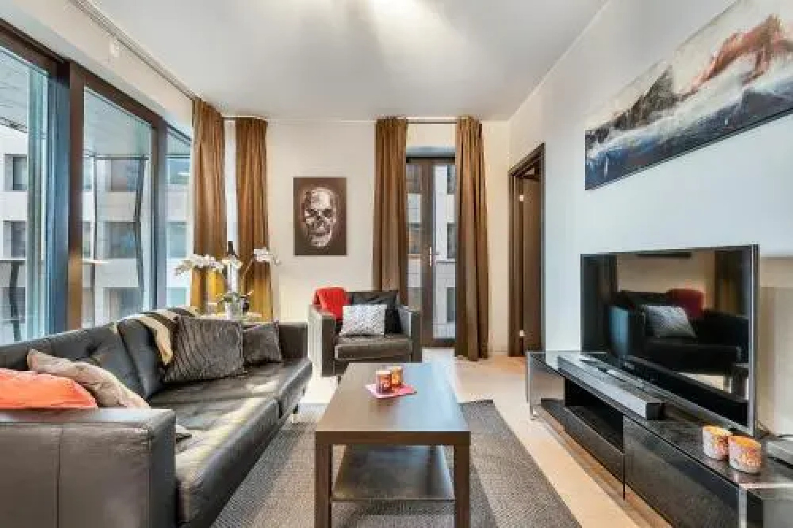 Wright Apartments - Barcode