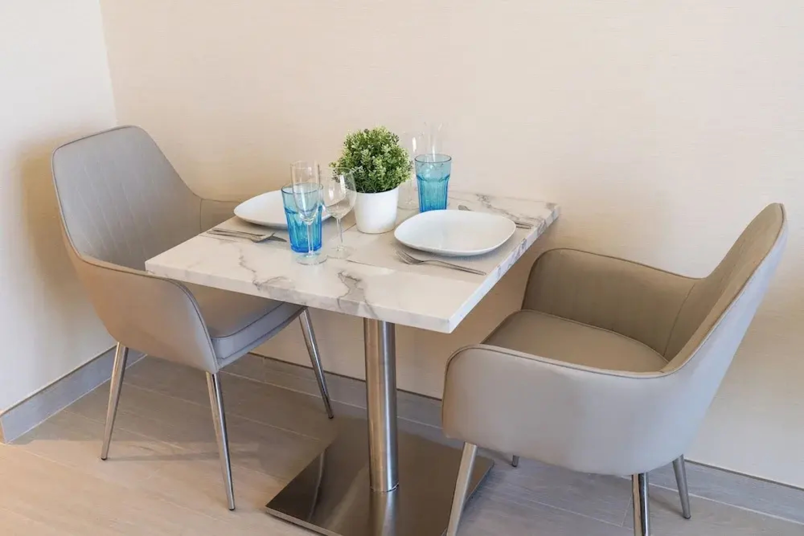 Brand New Building Czechin Studio City