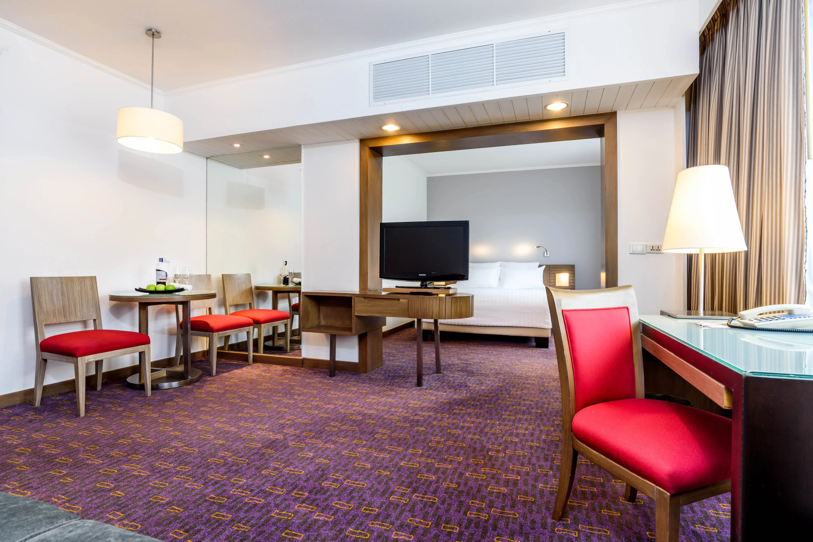 Отель Novotel Bangkok On Siam Square