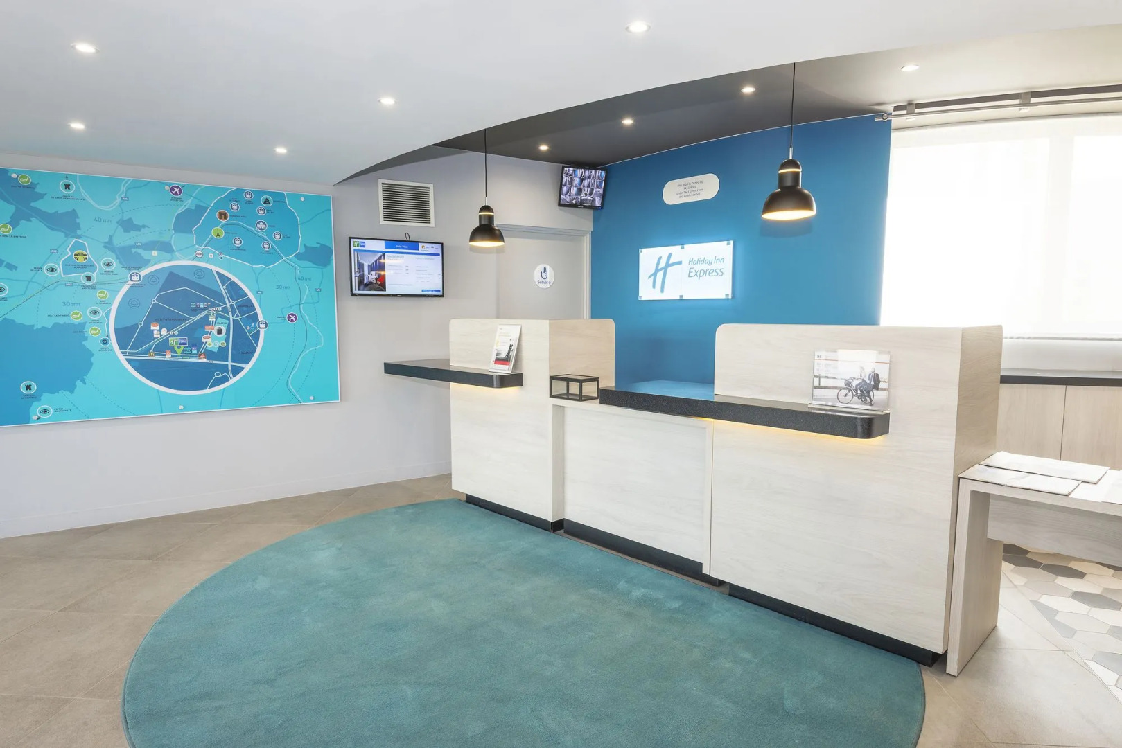 Holiday Inn Express Paris - Velizy by IHG