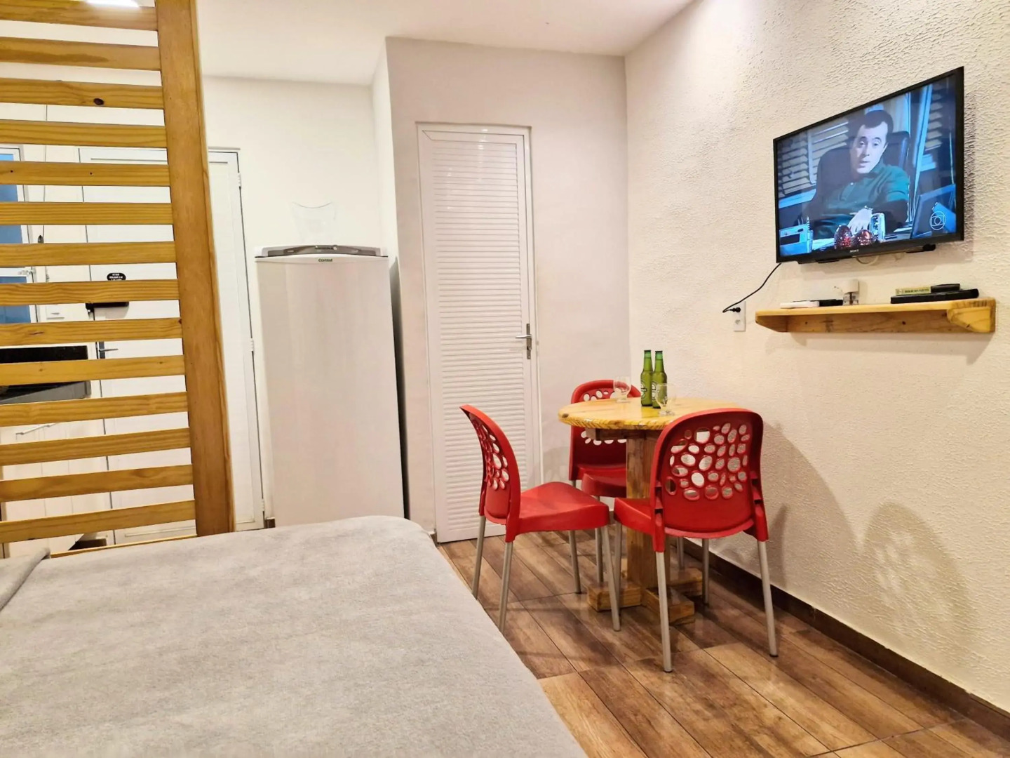 msflats-moderno, aconchegante, wifi 5g, praia mansa e quente 5 min a pé