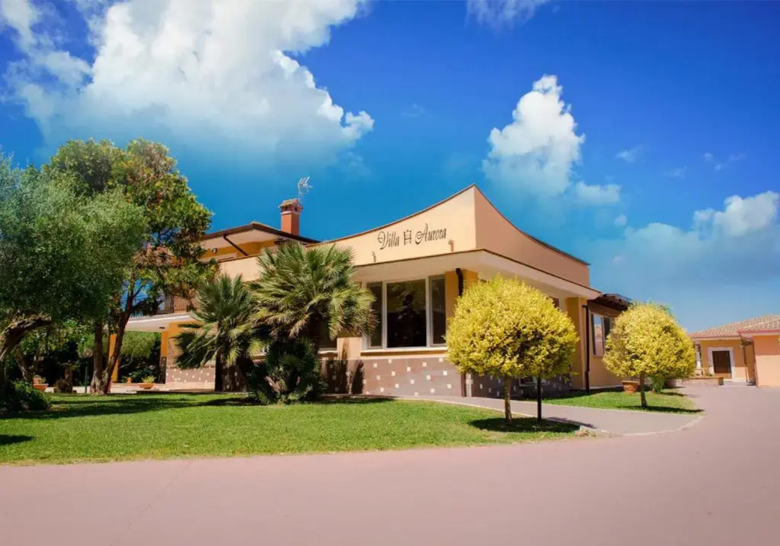 Villa Aurora