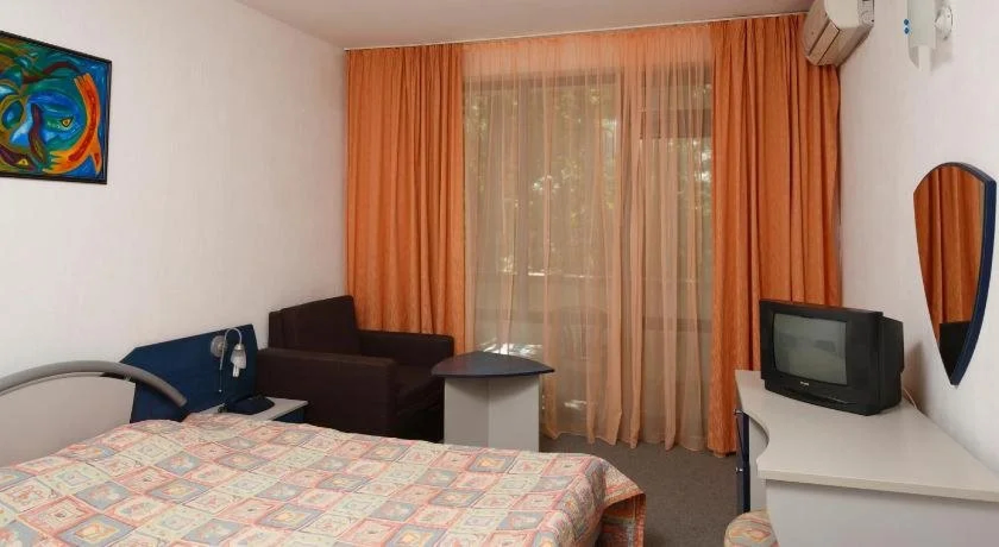 Elmar Hotel