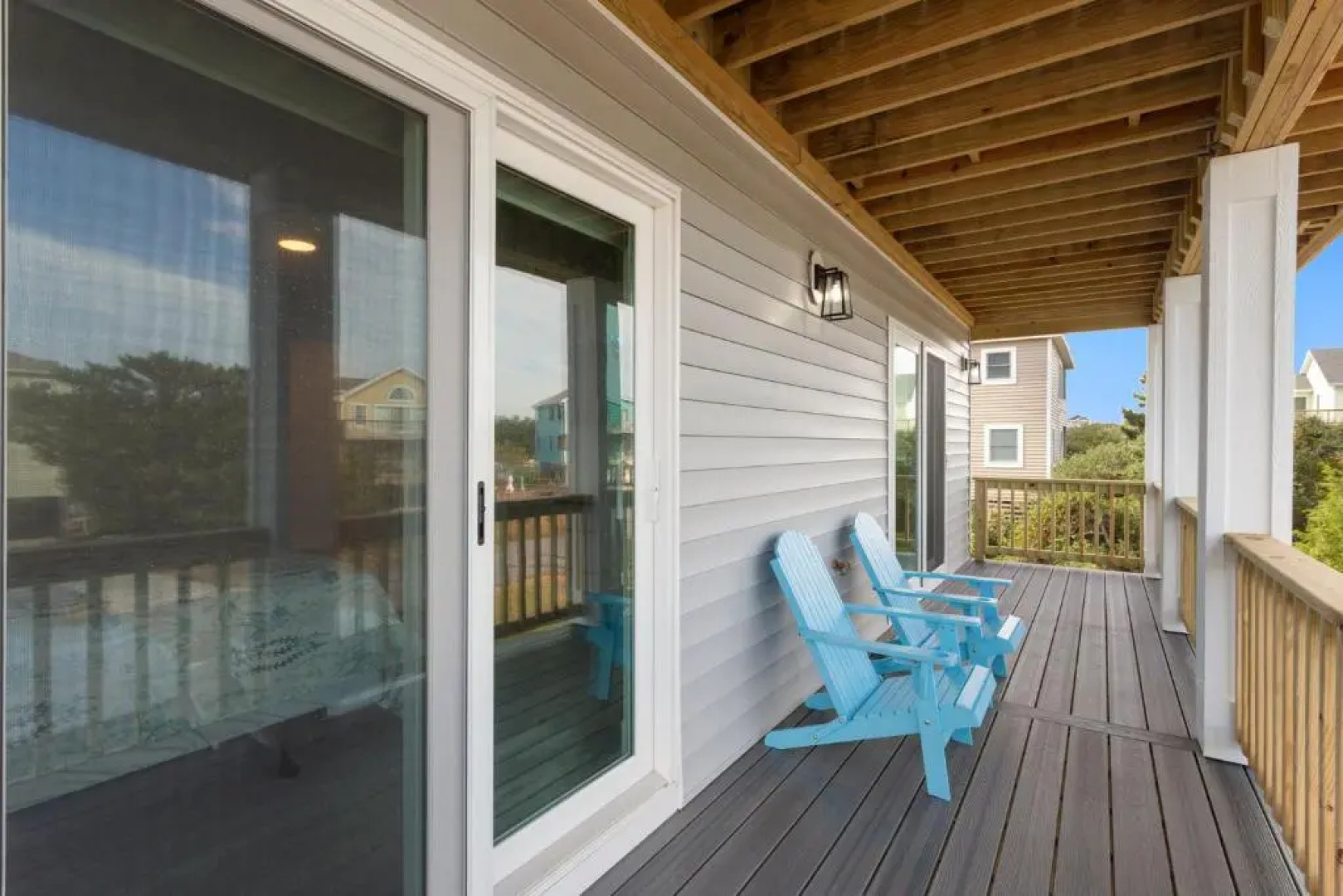 1688 Beach Wood 3 Min Walk to Beach