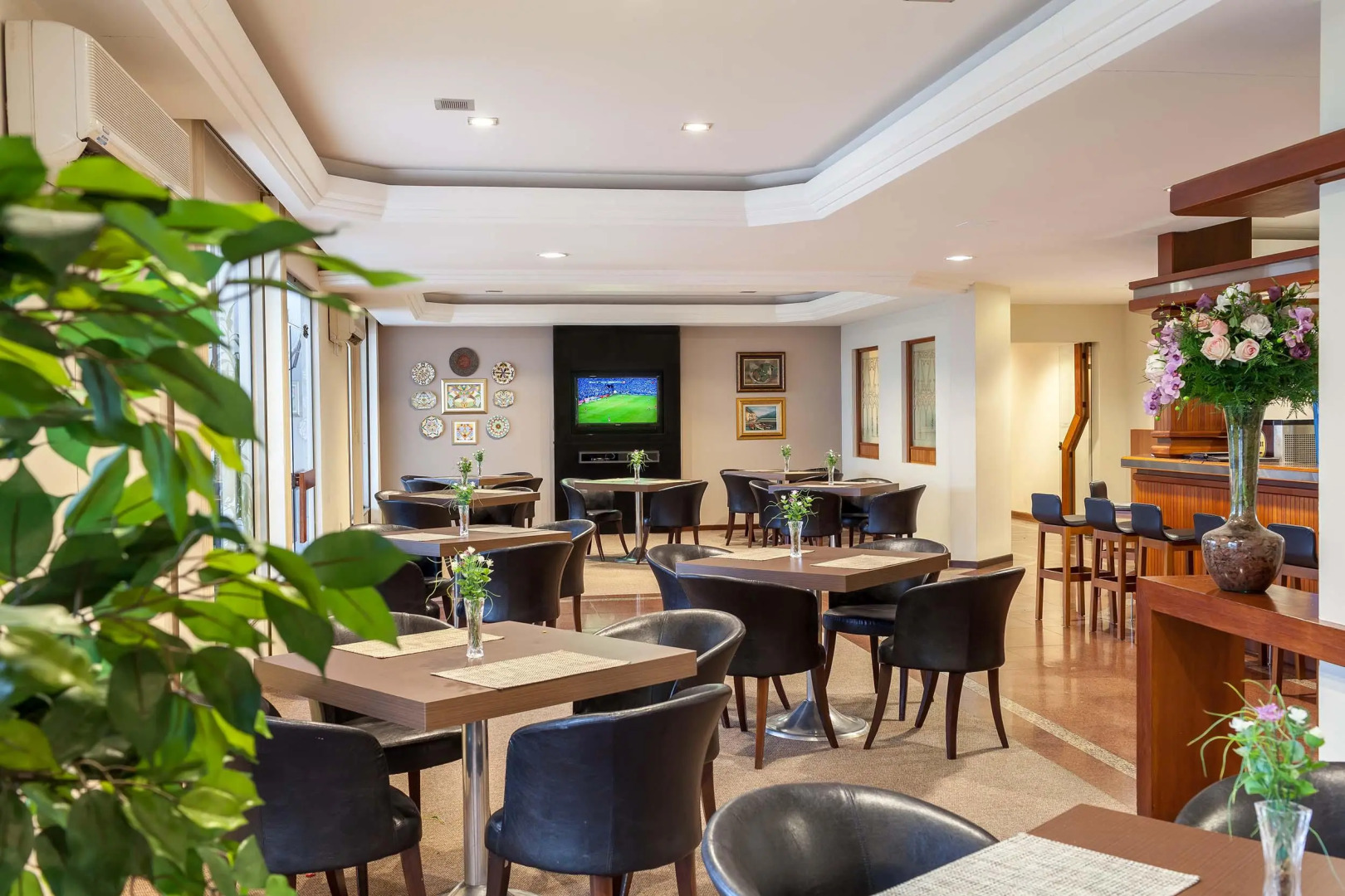 Monthez Hotel & Eventos