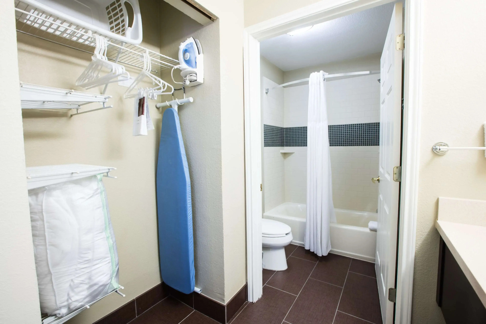 Sonesta ES Suites Austin The Domain Area