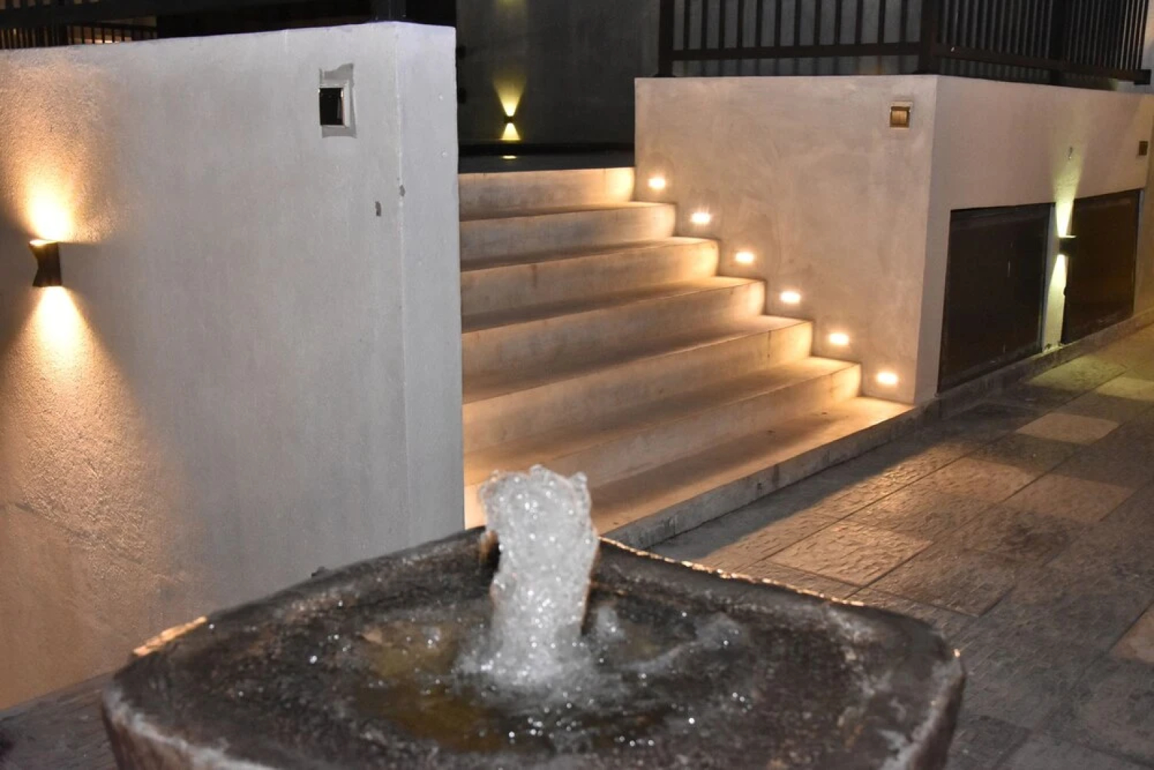 Aurora Four Seasons Villa & Spa