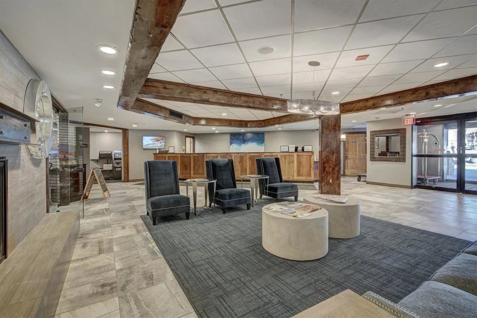 Chateaux Regalien by Ski Colorado