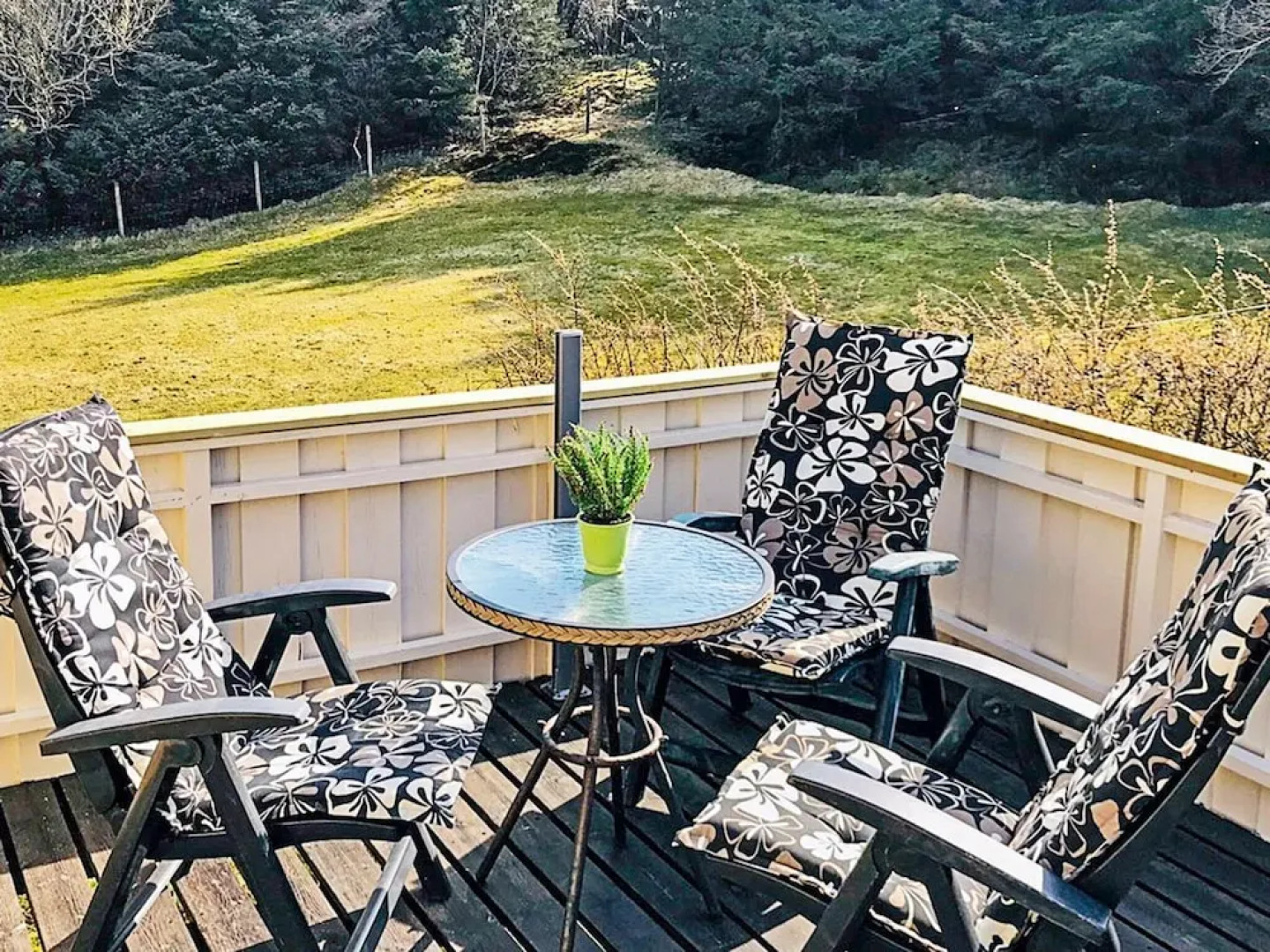 10 Person Holiday Home in Farstad