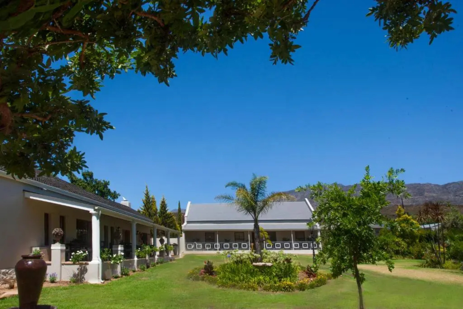 Sorgvry - House of Guests