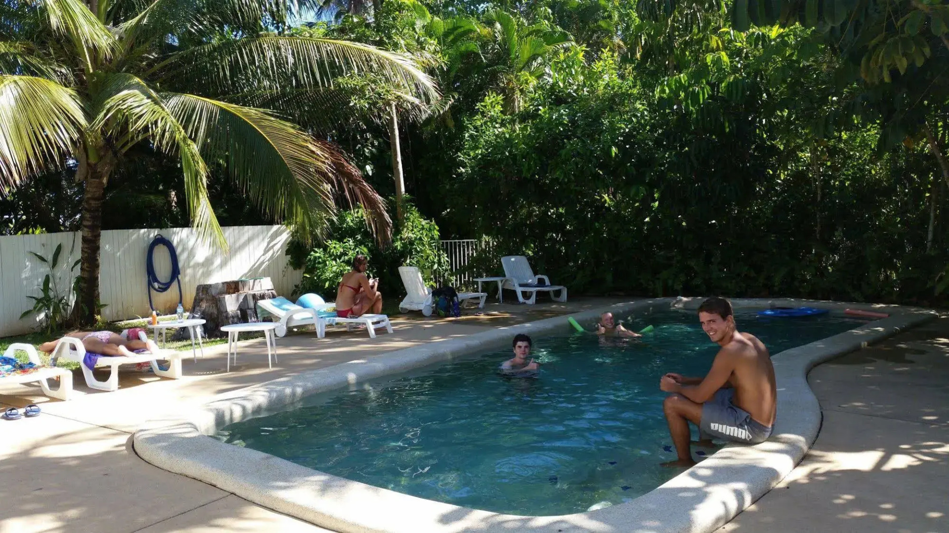 Absolute Backpackers