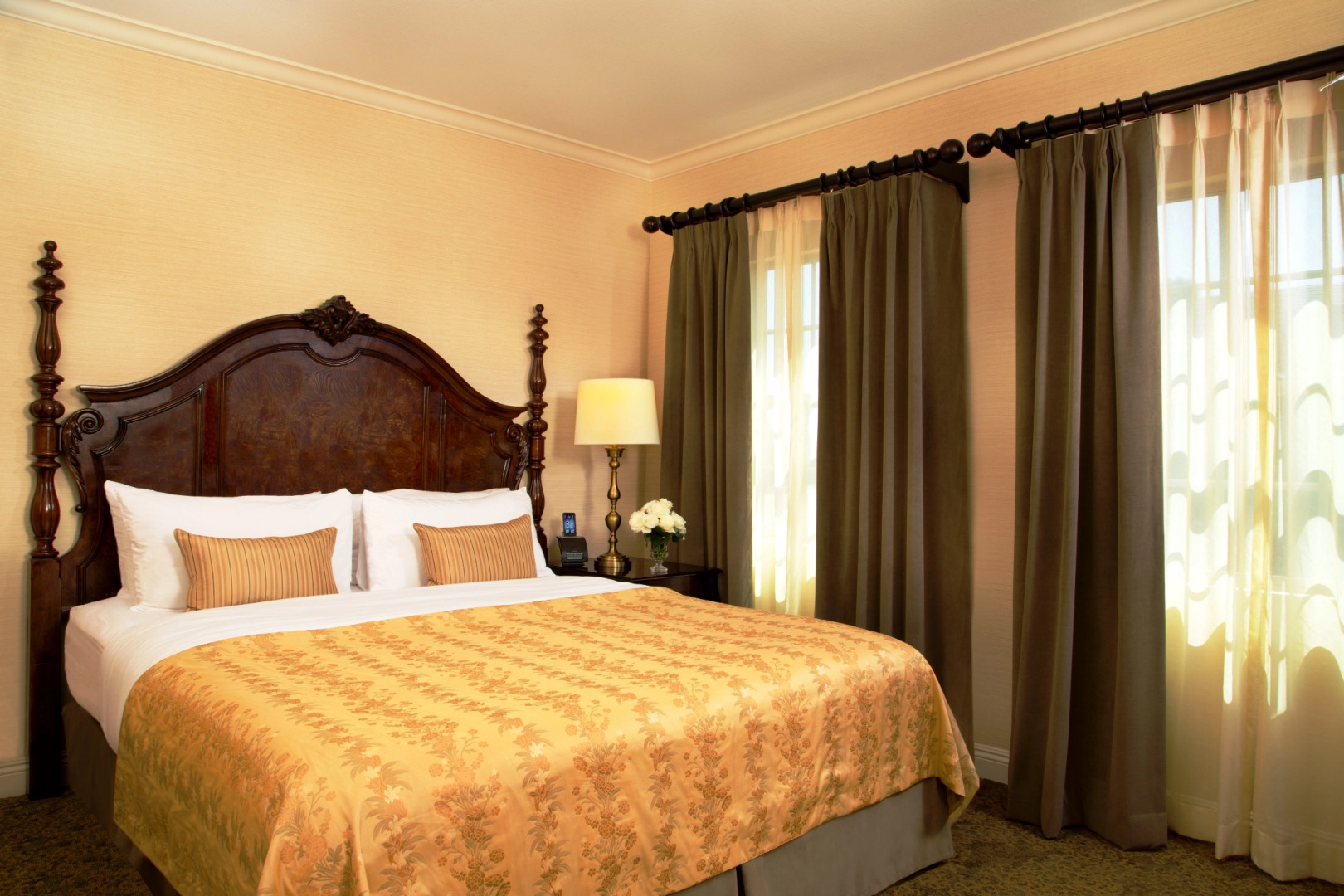 Ayres Hotel Costa Mesa/Newport Beach