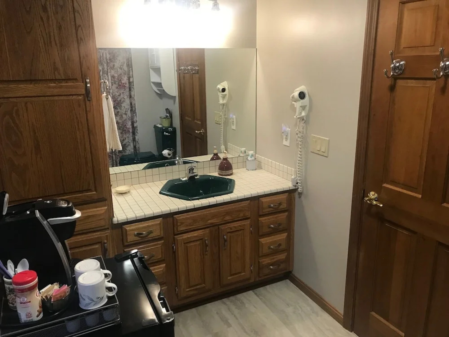 On Cranberry Pond B&B