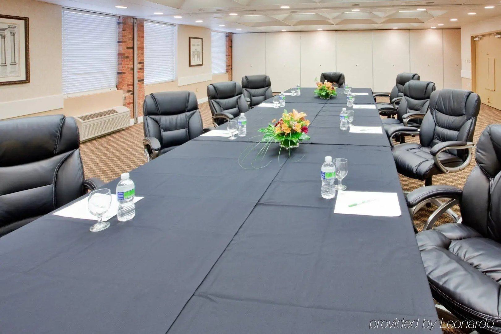 Holiday Inn Roanoke Airport – Conference CTR by IHG