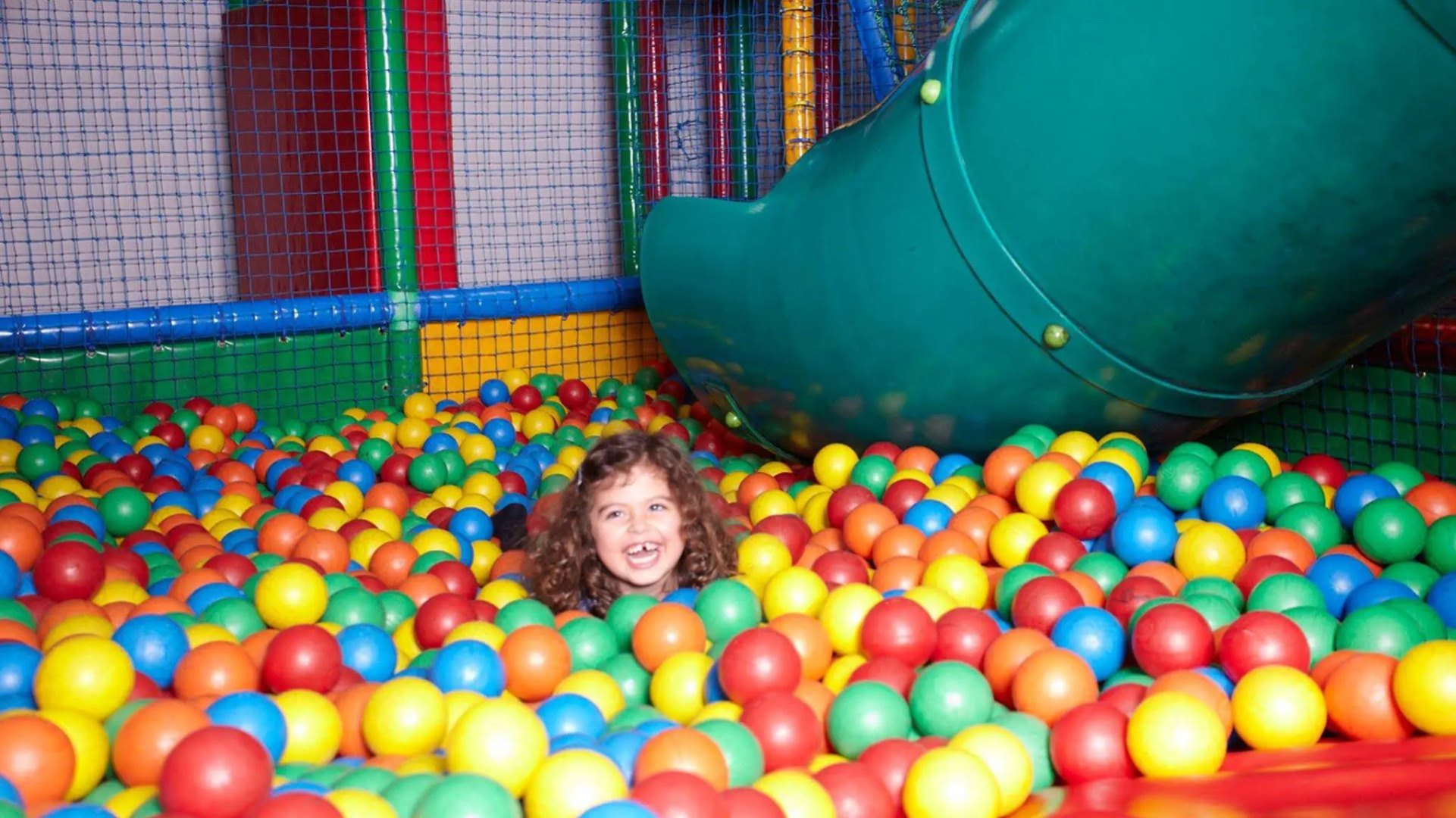 Suites Plaza Hotel & Wellness