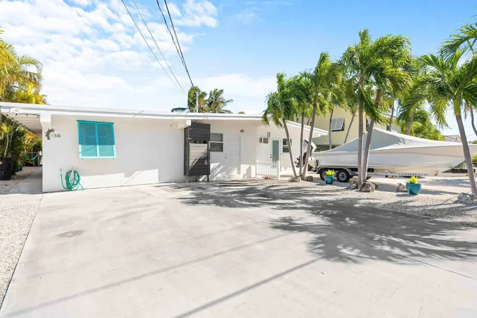 Seabreeze Cove Waterfront Gem 38 Foot Dock Cabana Club