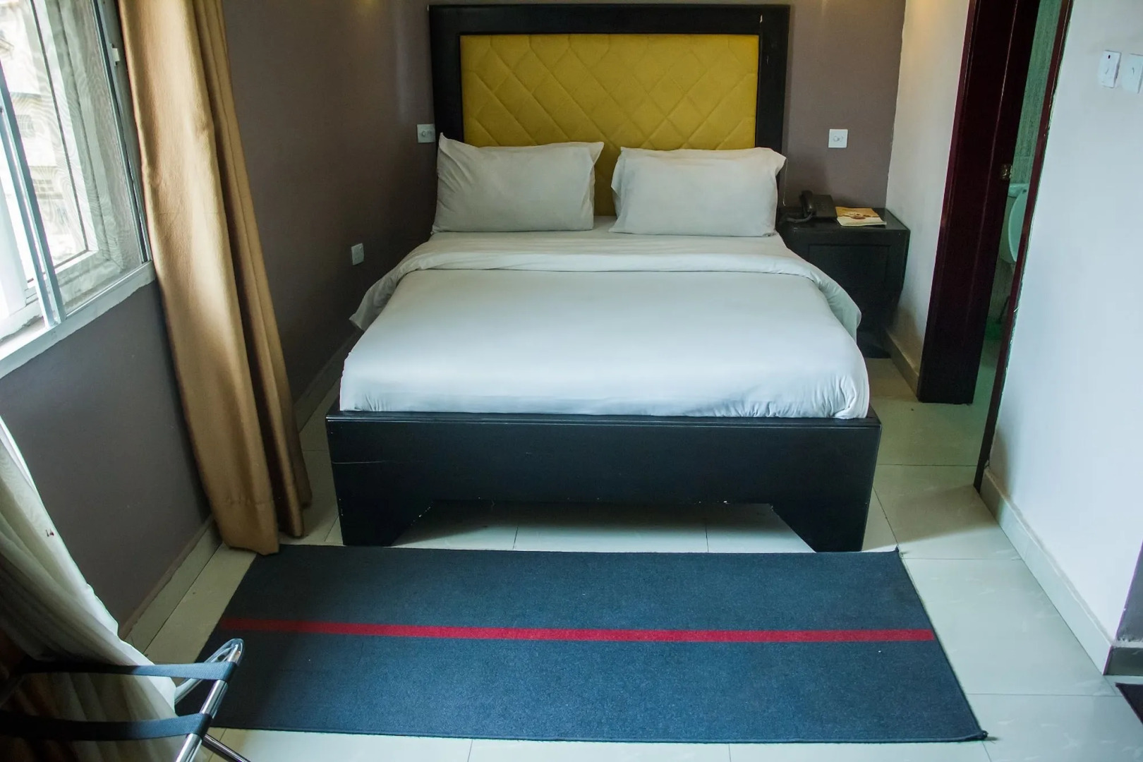 De' Bliss Hotel and Suites