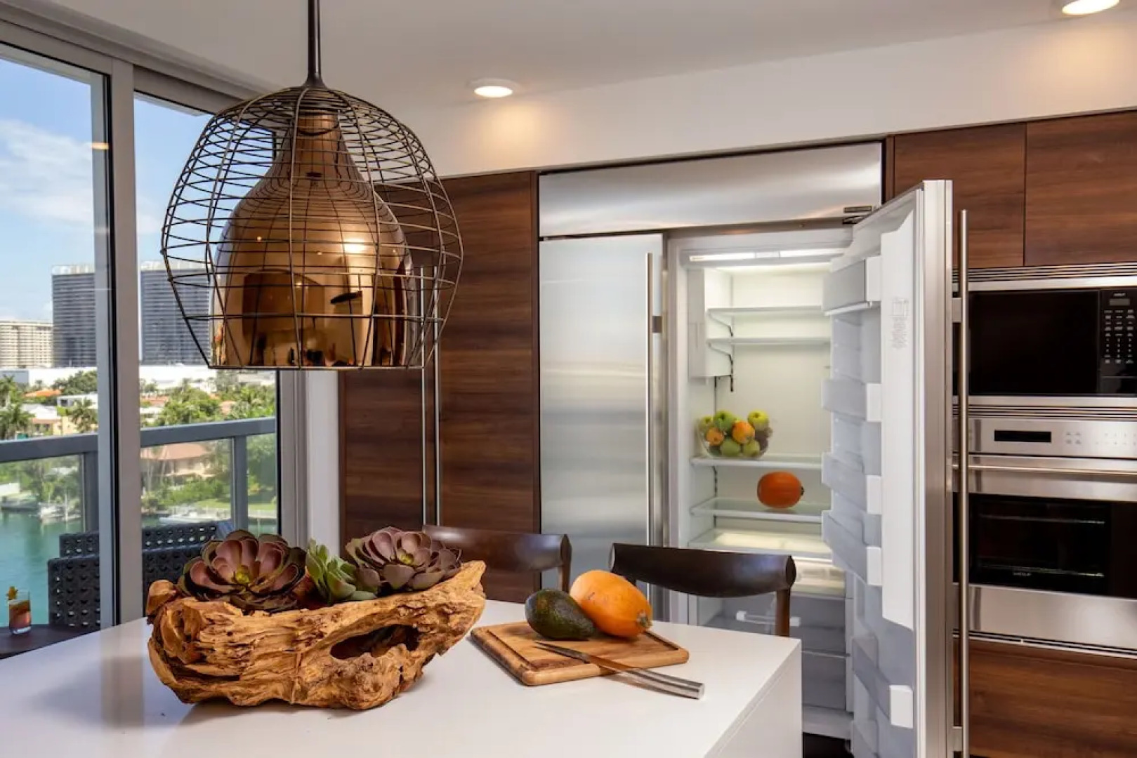 Acqua Bay Luxury Apartments