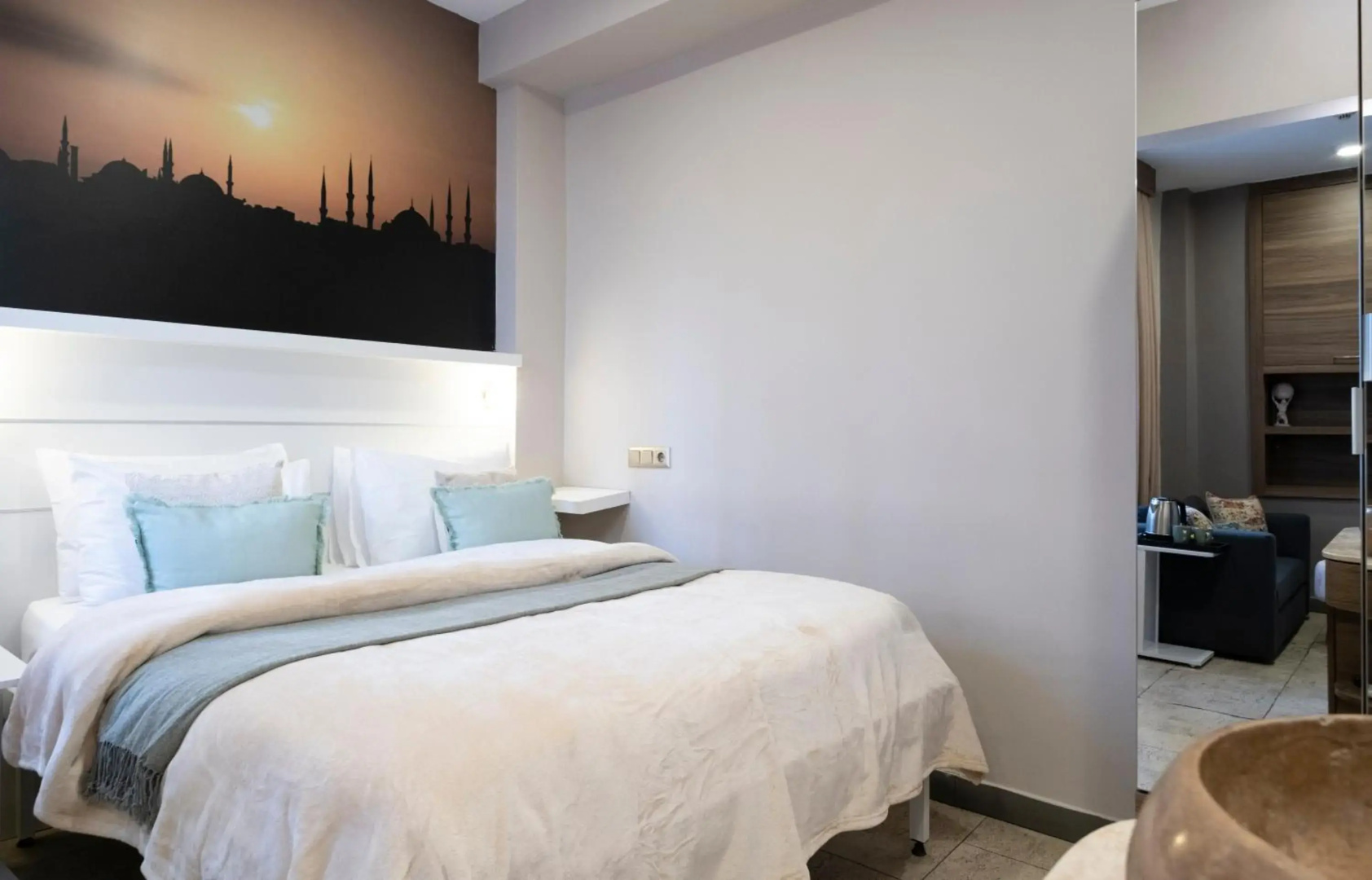 The Pera Hotel