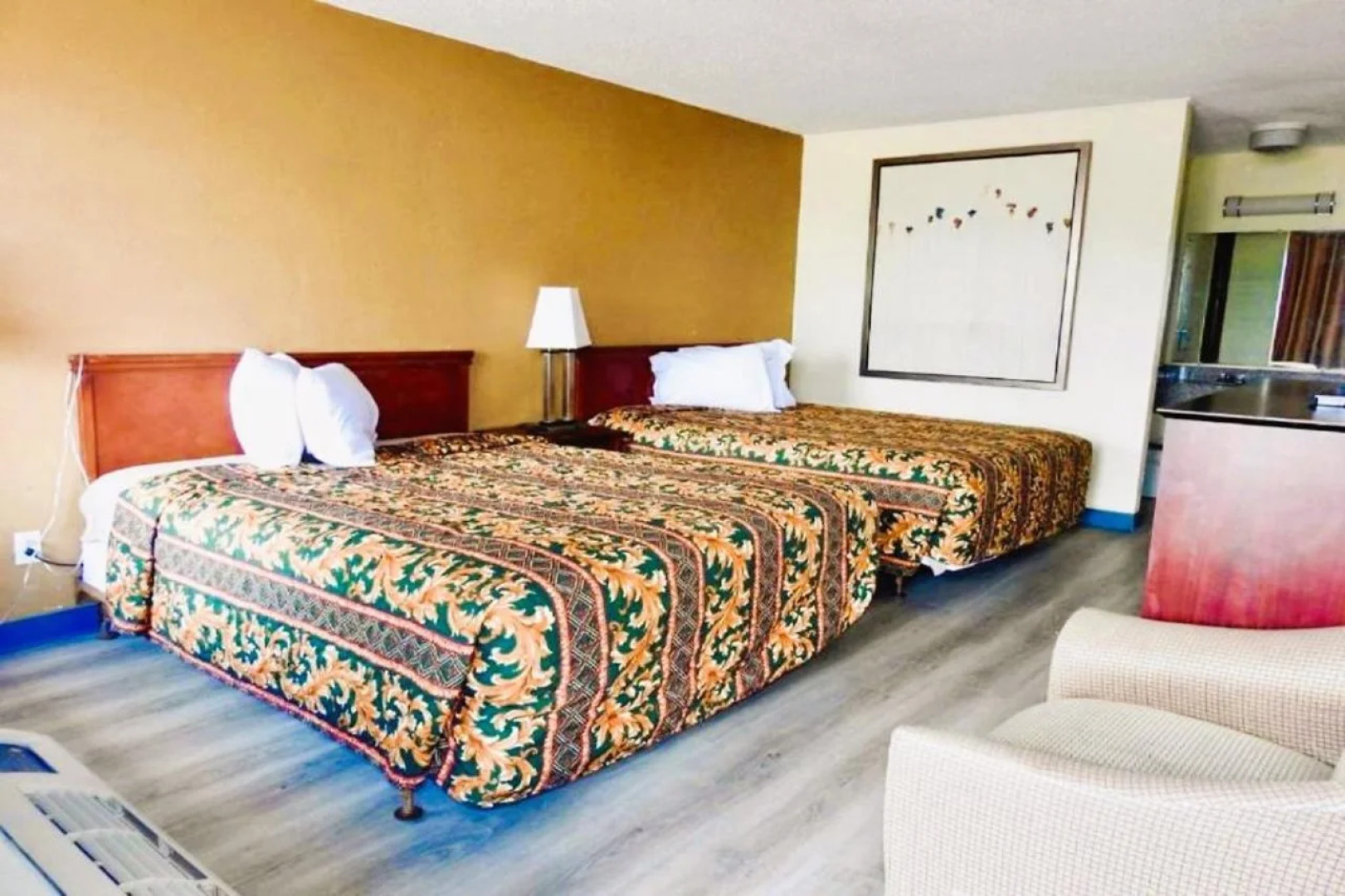 Holiday Lodge Virginia