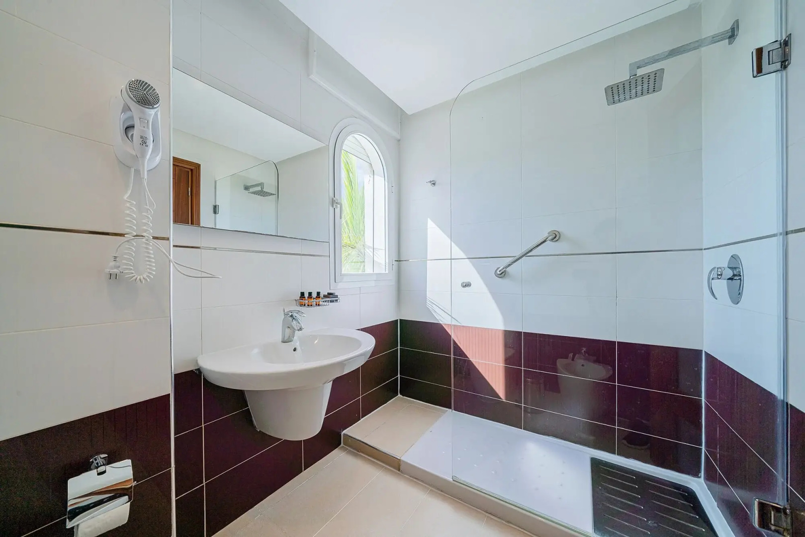 Mnar Castle Apartments