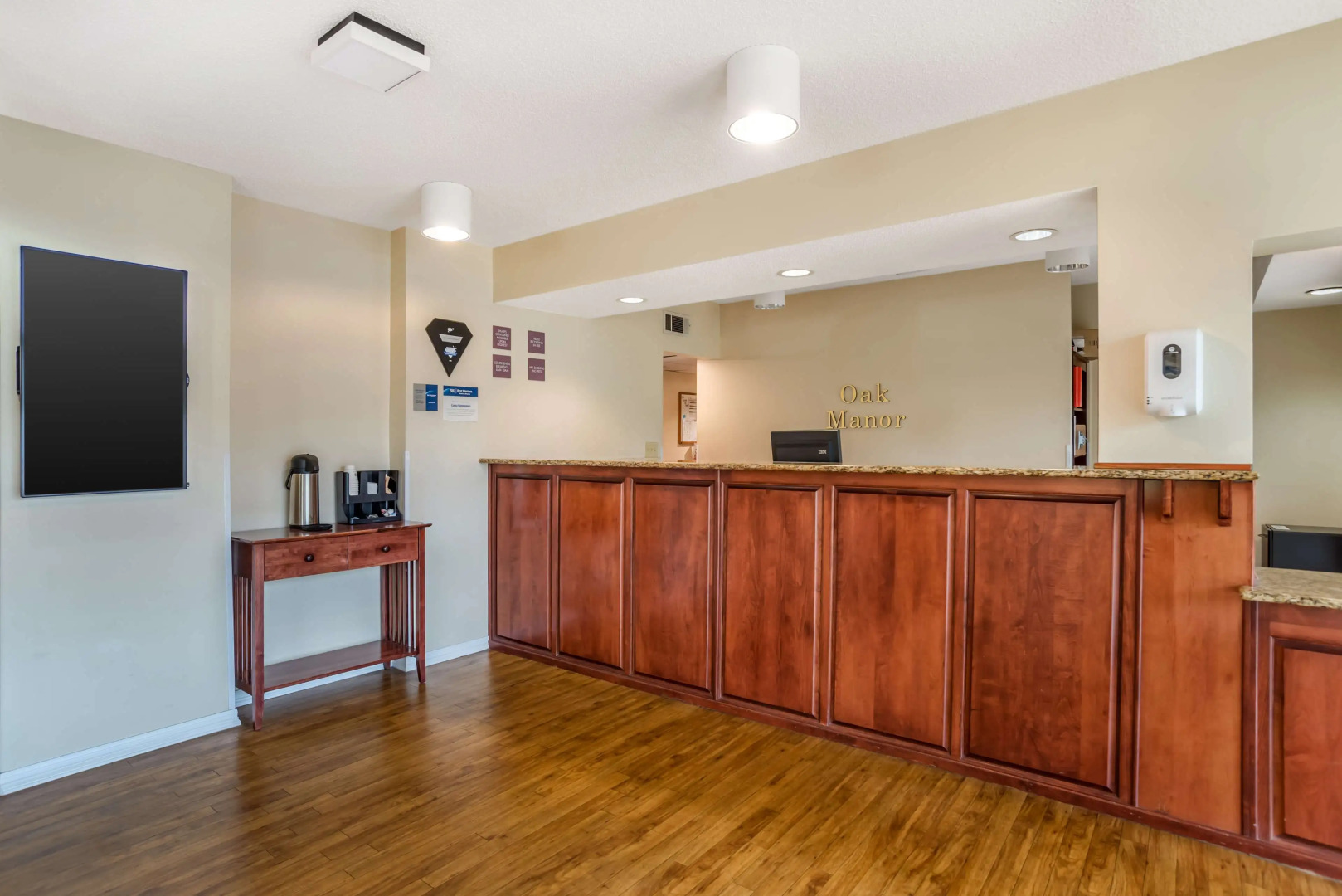 Best Western Oak Manor