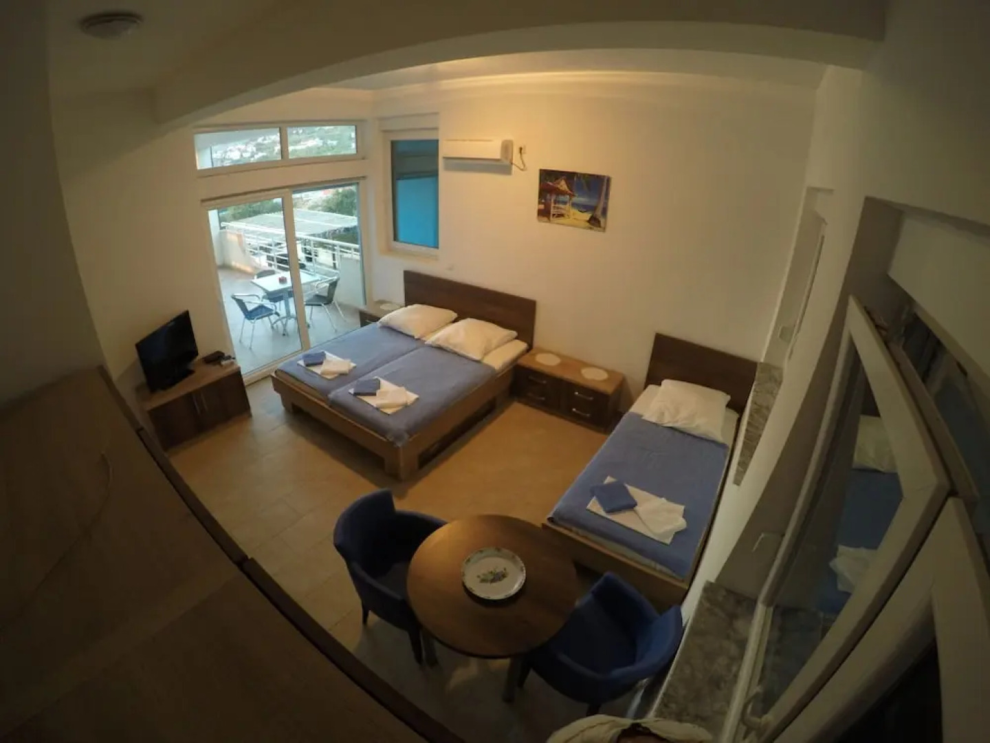 Belvedere Apartments with Seaview