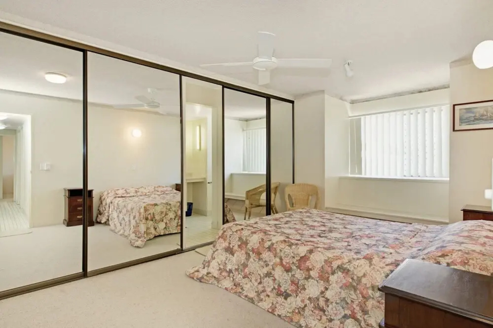 Everything you need including a pool! Karoonda Sands Apartments