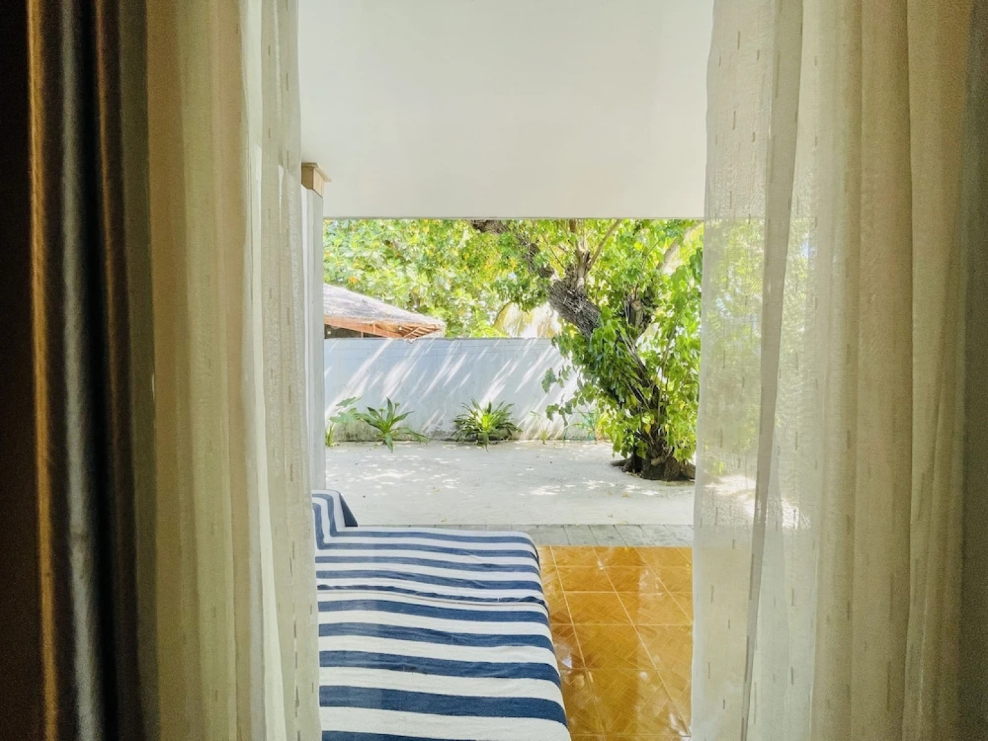 Madi Finolhu Guesthouse