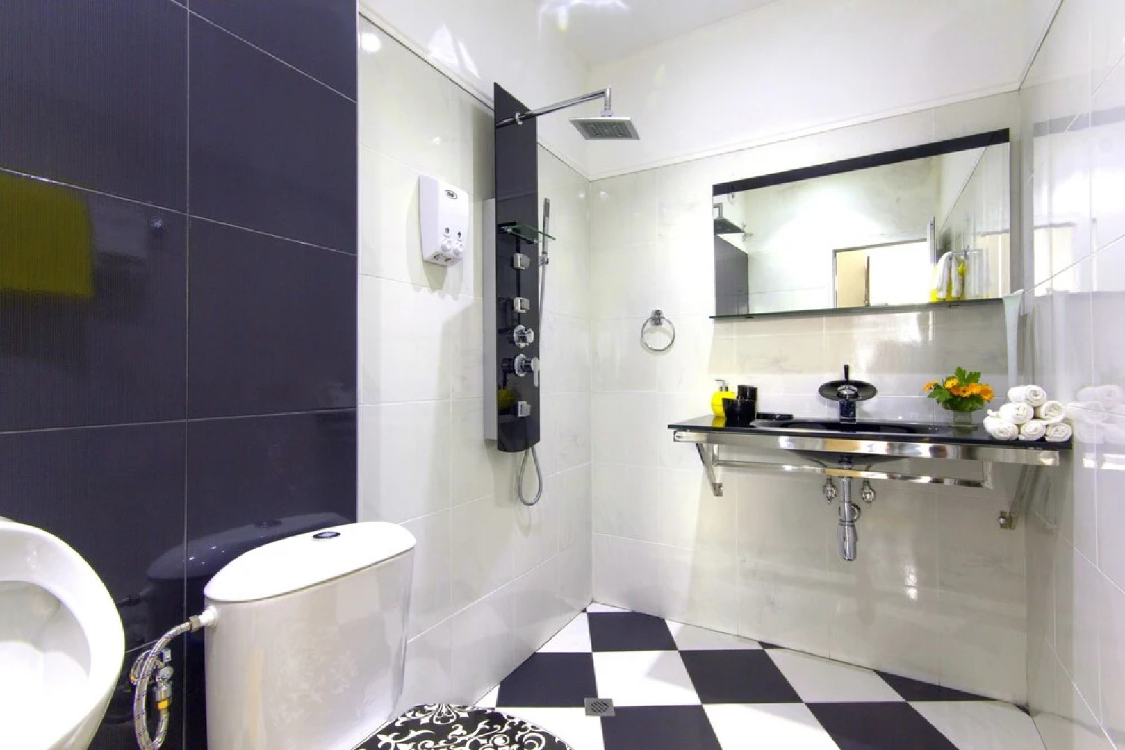 Penthouse Suites Rakovska Apartments