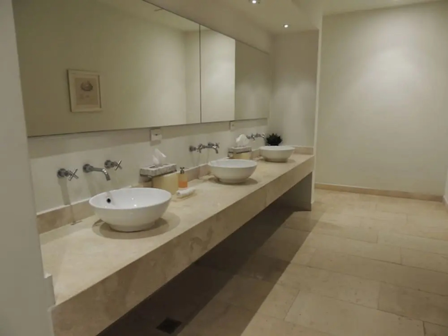 Unlimited Luxury ARENA Condo