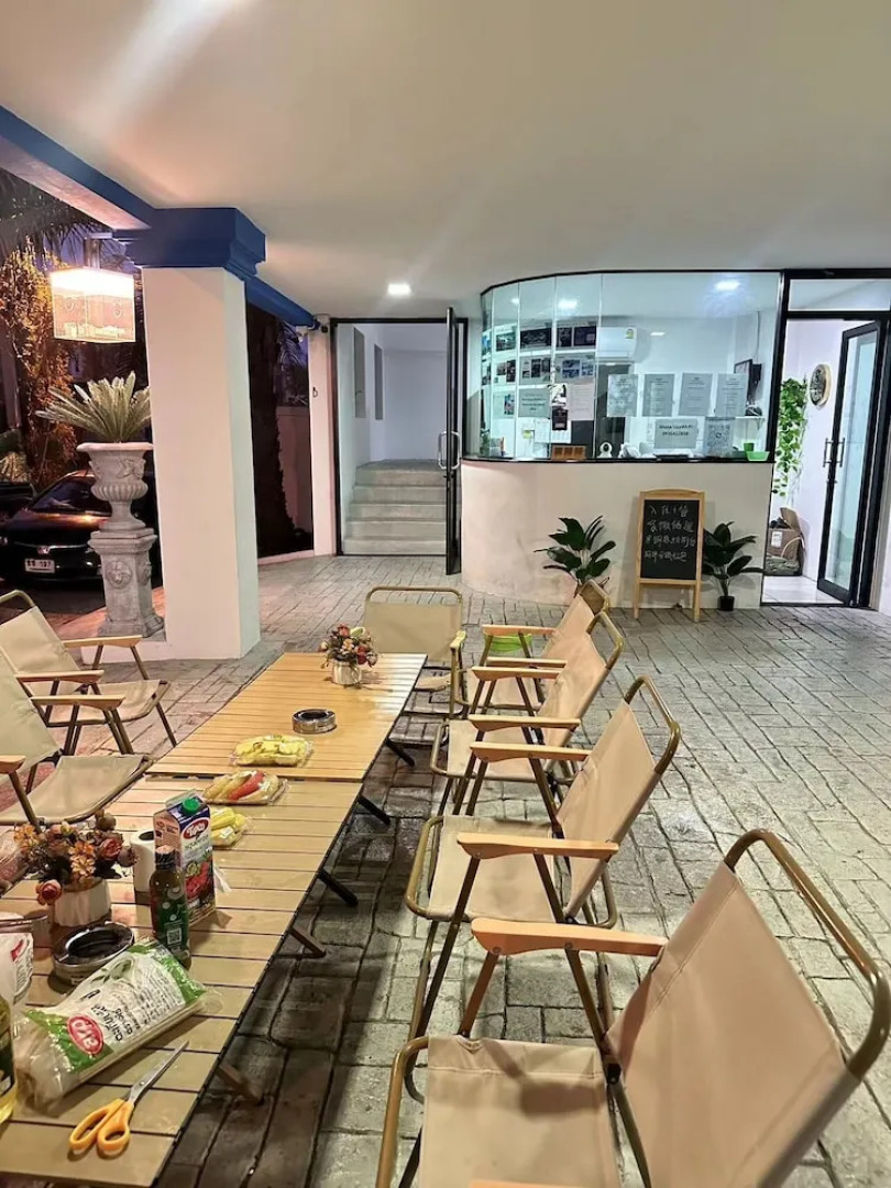 Mona Lisa pool villa