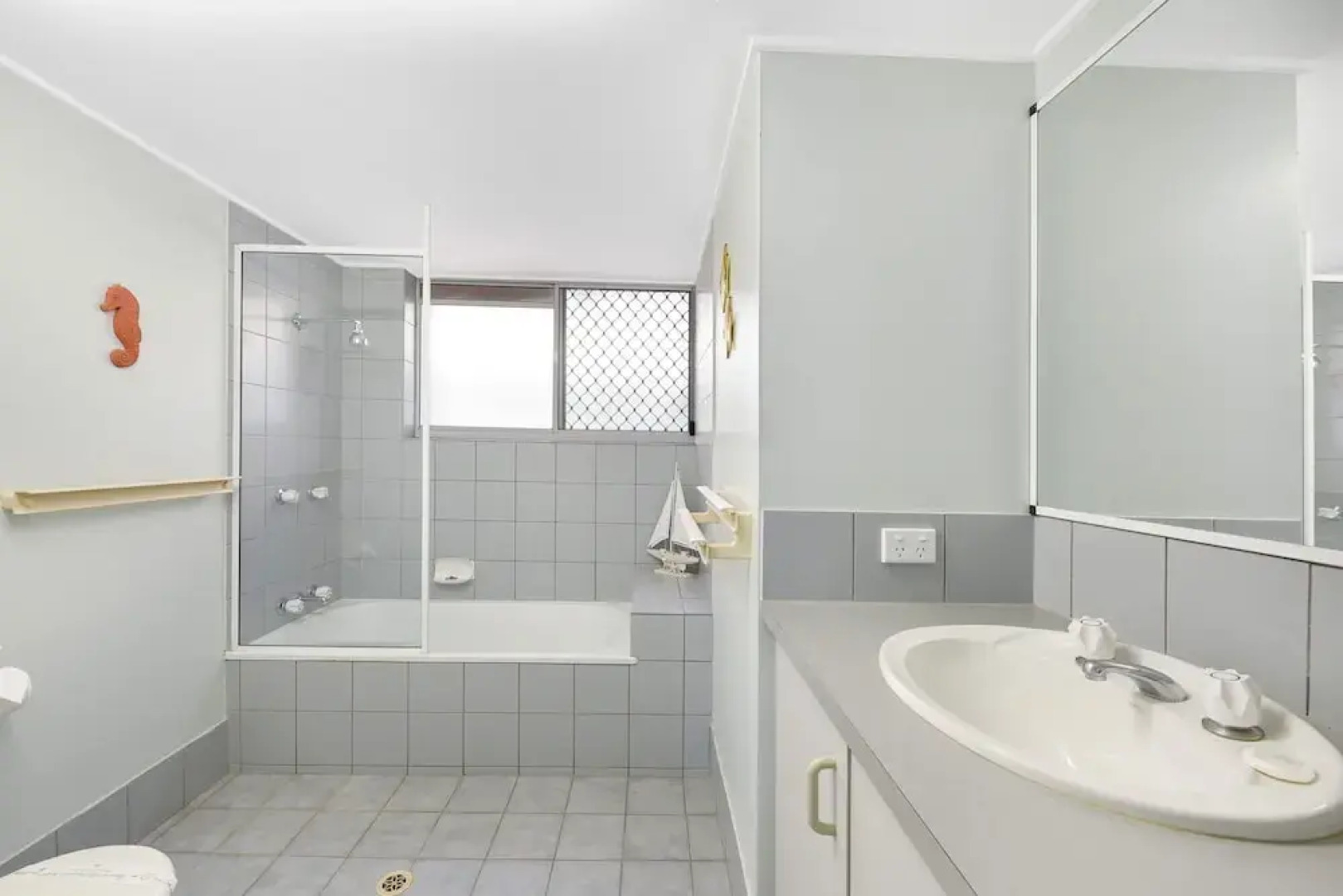 Ocean Shores 2 - 2/60-64 Peregian Esplanade