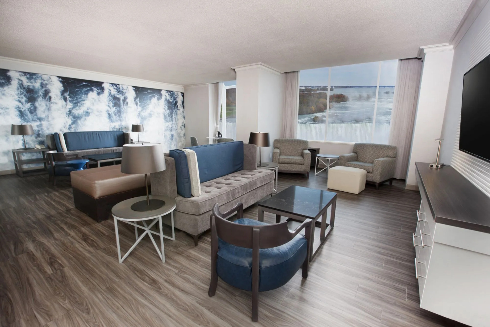 Niagara Falls Marriott on the Falls