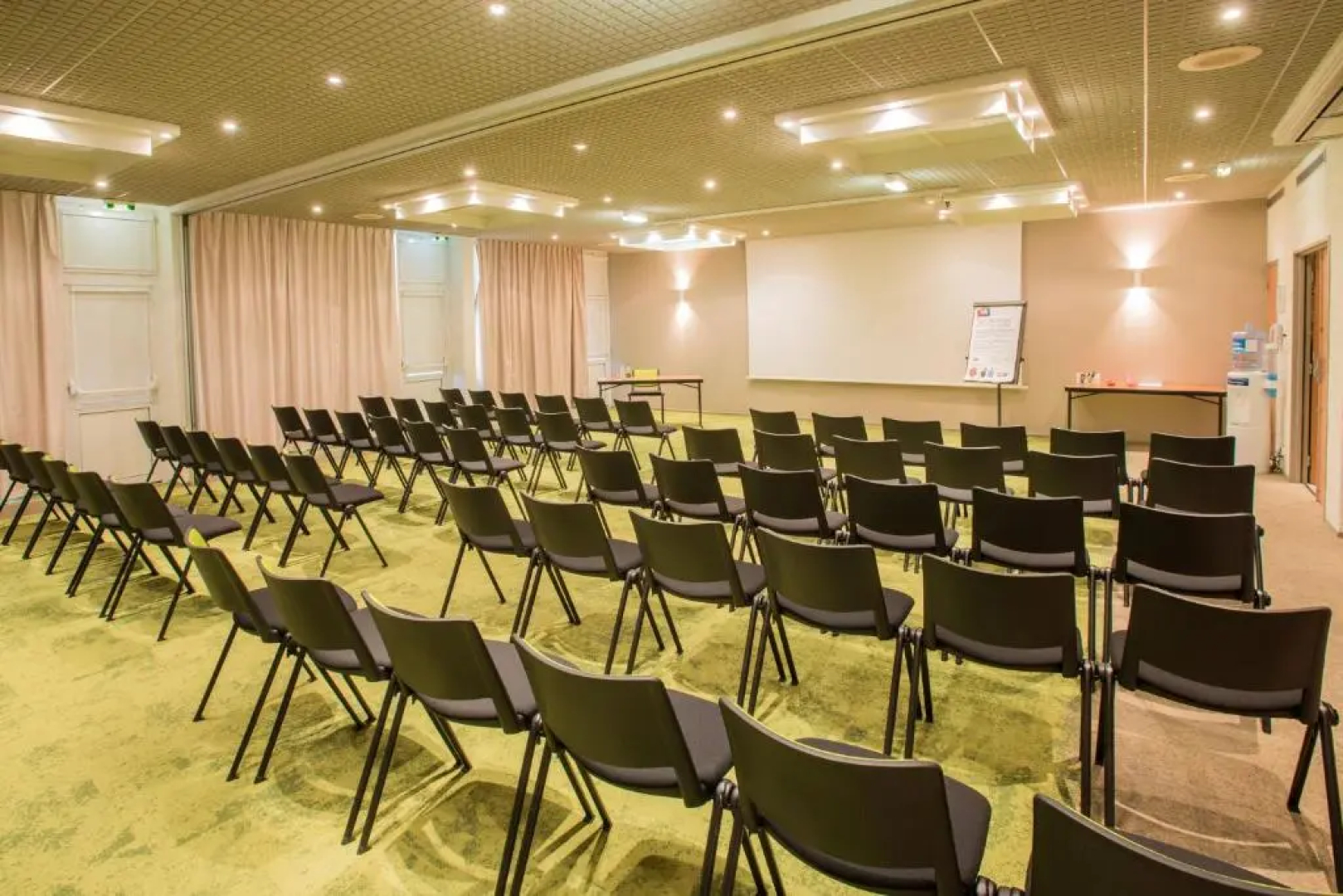 ibis Styles Tours Sud
