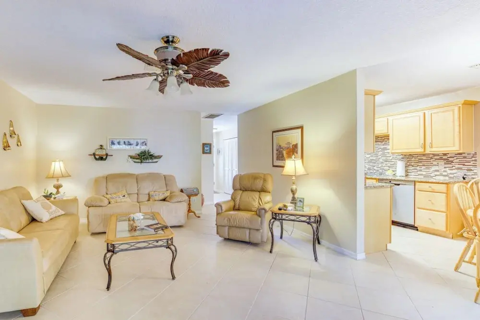 Sebastian Home w/ Screened Lanai: 8 Mi to Beach!