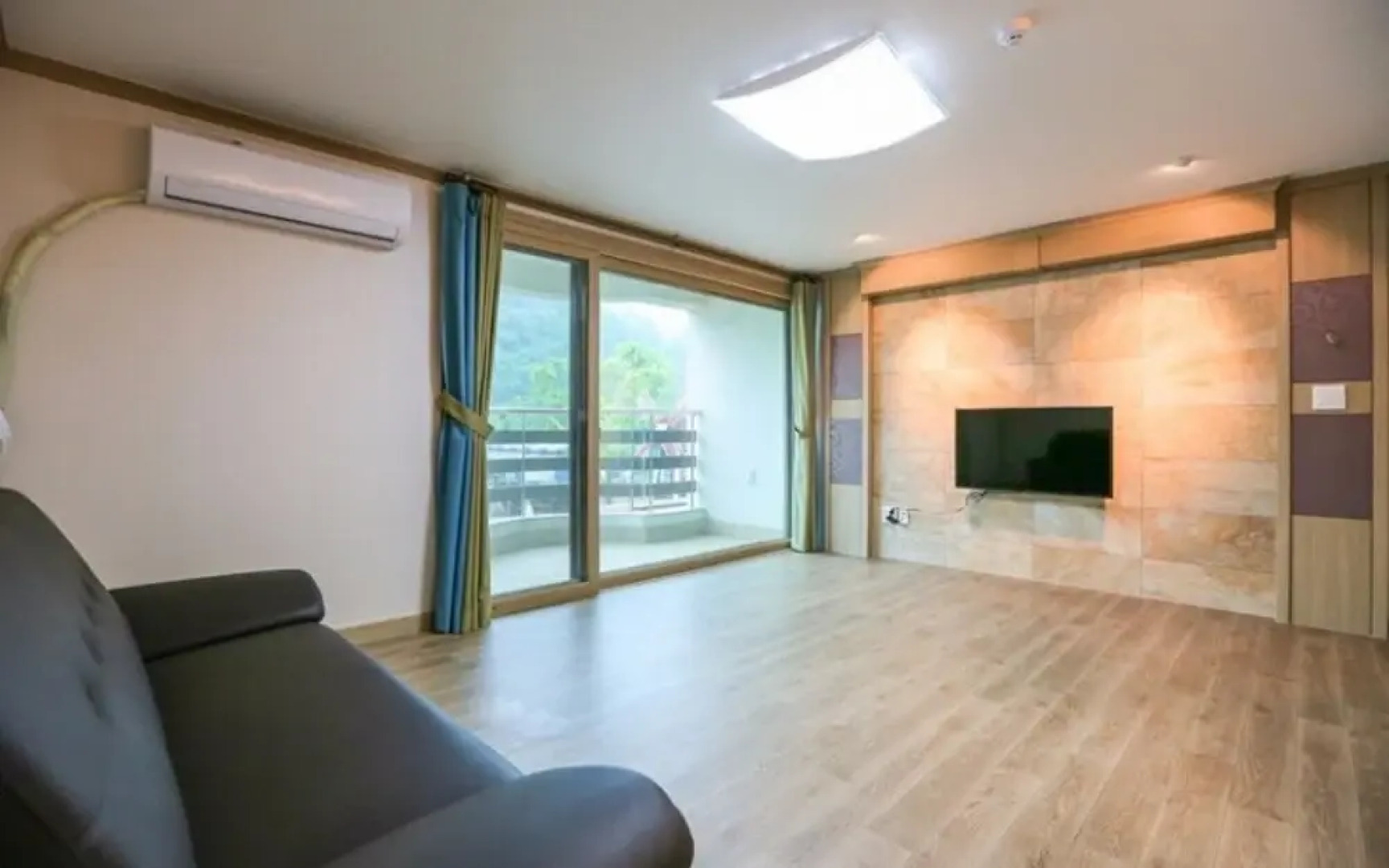 Cheongju Geumgwansup Byeoljang Pension