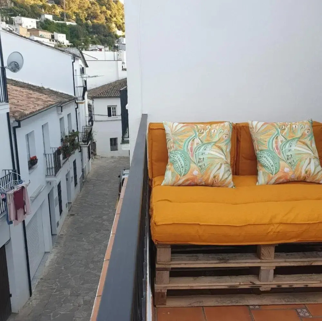 Room-village House Laverdura