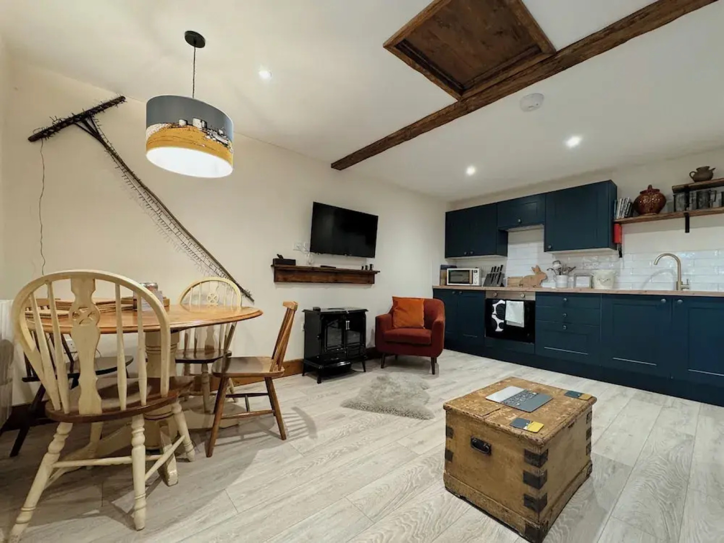 Hayne Barn Estate - Private Estate : 6 Eco Lodges - 1 Studio