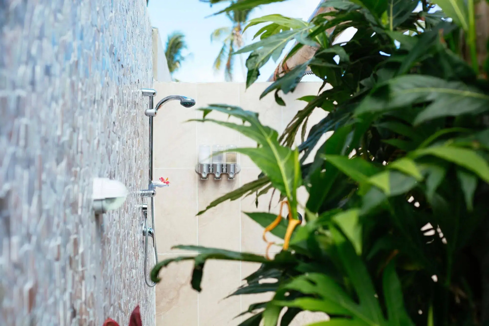 Nanuya Island Resort