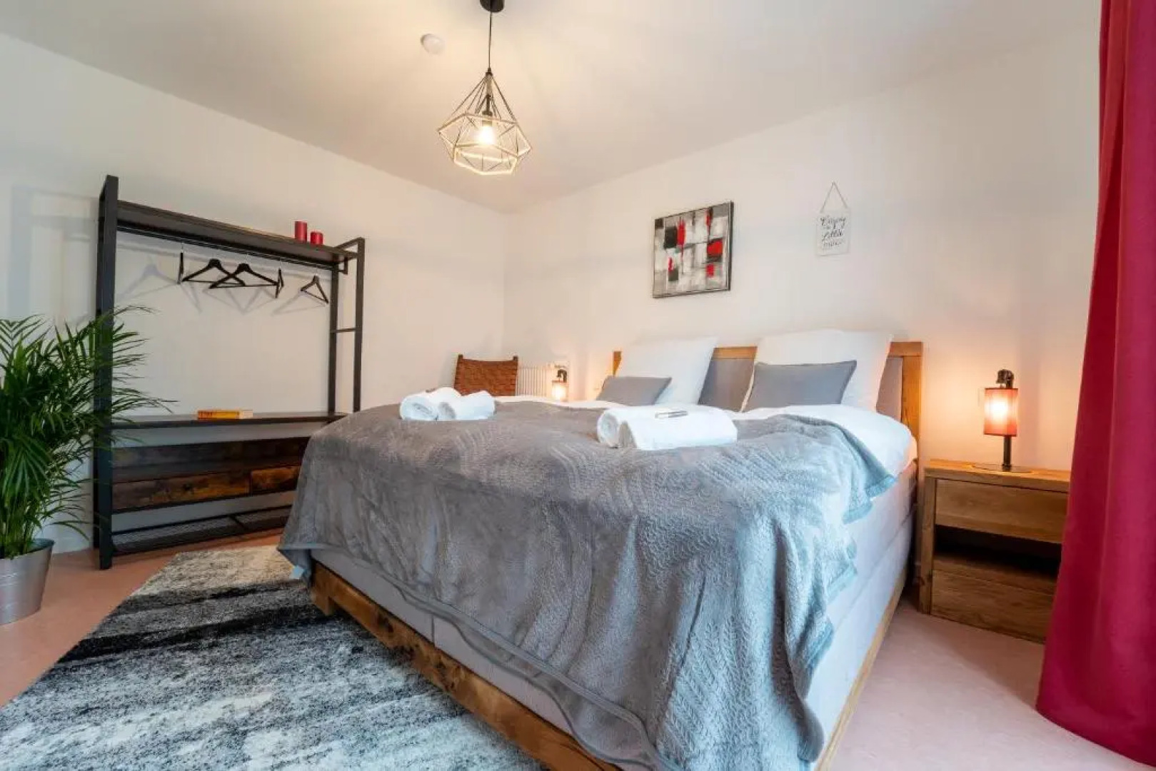 dreamcation - Wohnen in KIRCHE, 3D-Tour, Terrasse, BBQ, Küche, Kamin, 180qm