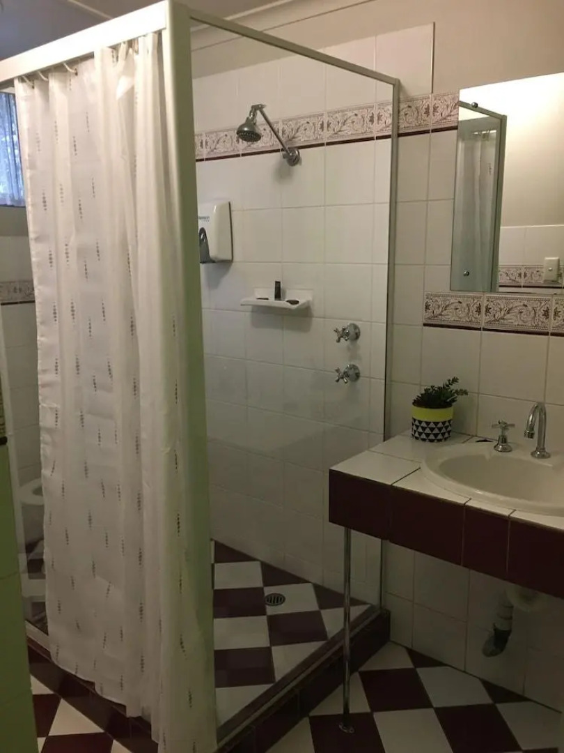 Adelaide City Fringe Serviced Apartments