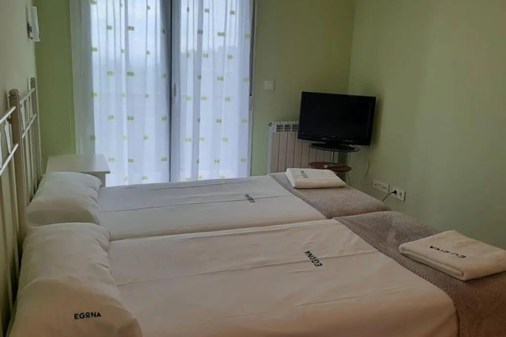 Chalet Aia -Naturaleza y seguridad, entorno rural a 29 km de San Sebastian