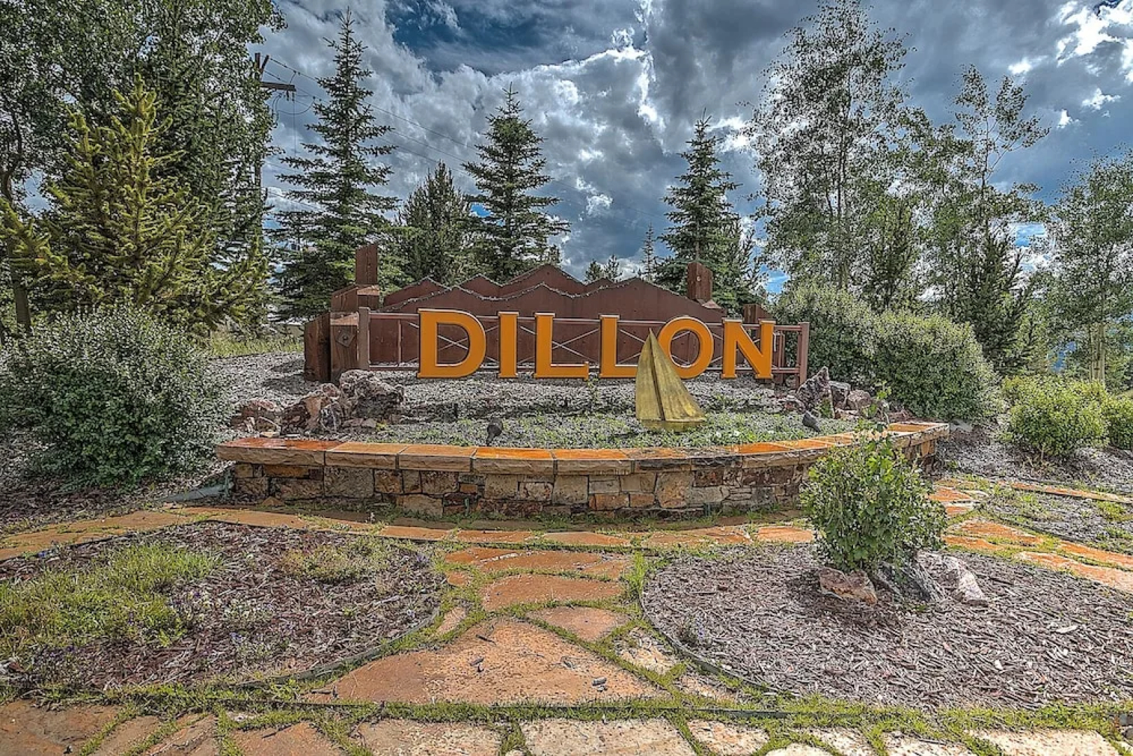 The Lodge at Lake Dillon #111 by Summit County Mountain Retreats
